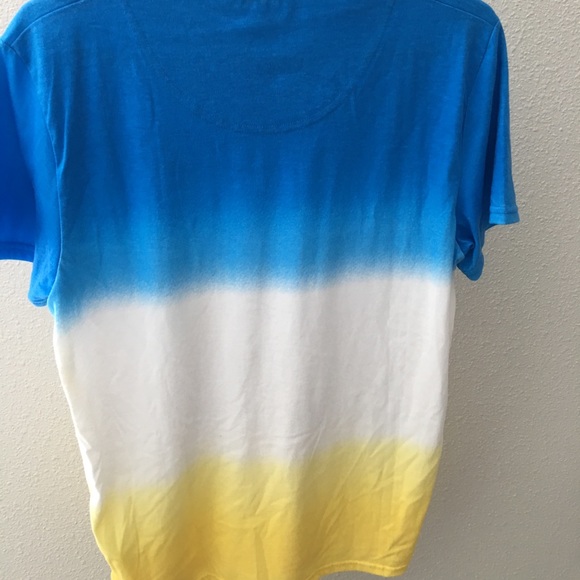 NWOT Hollister Cotton Tee - Picture 2 of 4